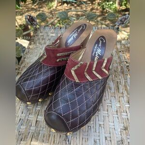 Brown and Burgundy Women's Clogs size 40 by Corto Moltedo